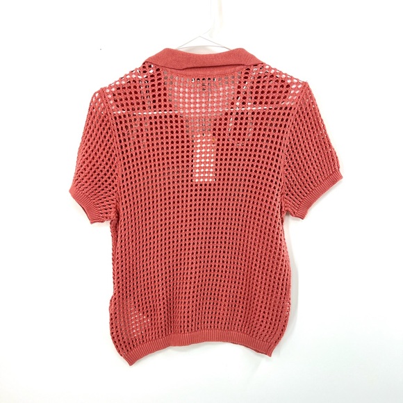 Calvin Klein Jeans Crochet Knit ‘Raspberry’ Top Woman’s Medium - Picture 2 of 2